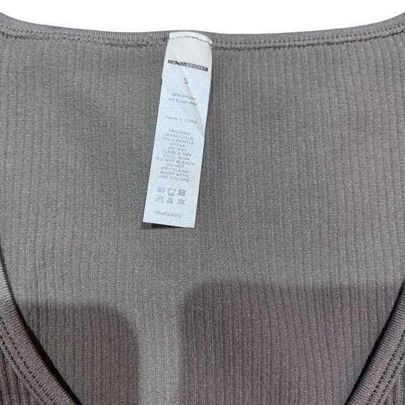Women's NWT Fashion Nova Effortless Celestine‎ Ribbed Performance Crop Top S - Picture 5 of 6